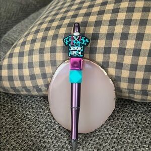 Smart Scrubs Purple and Teal Pen